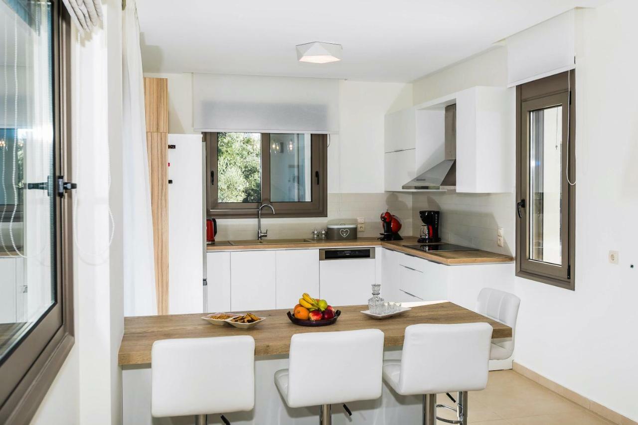 Villa Anemolia Lefkogeia Bagian luar foto