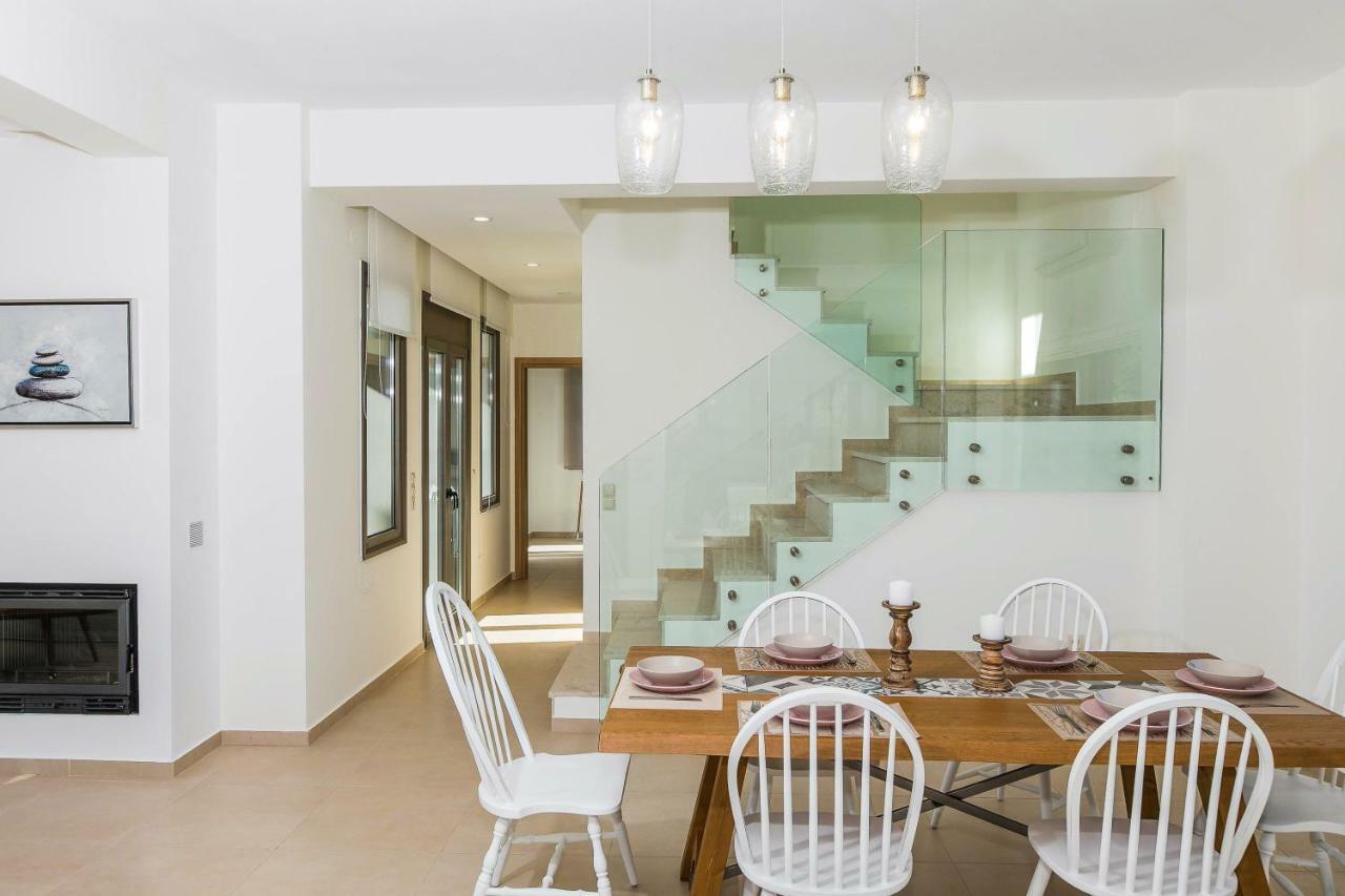 Villa Anemolia Lefkogeia Bagian luar foto