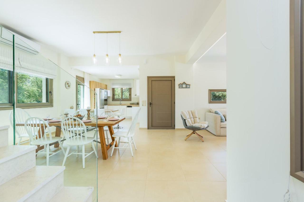 Villa Anemolia Lefkogeia Bagian luar foto